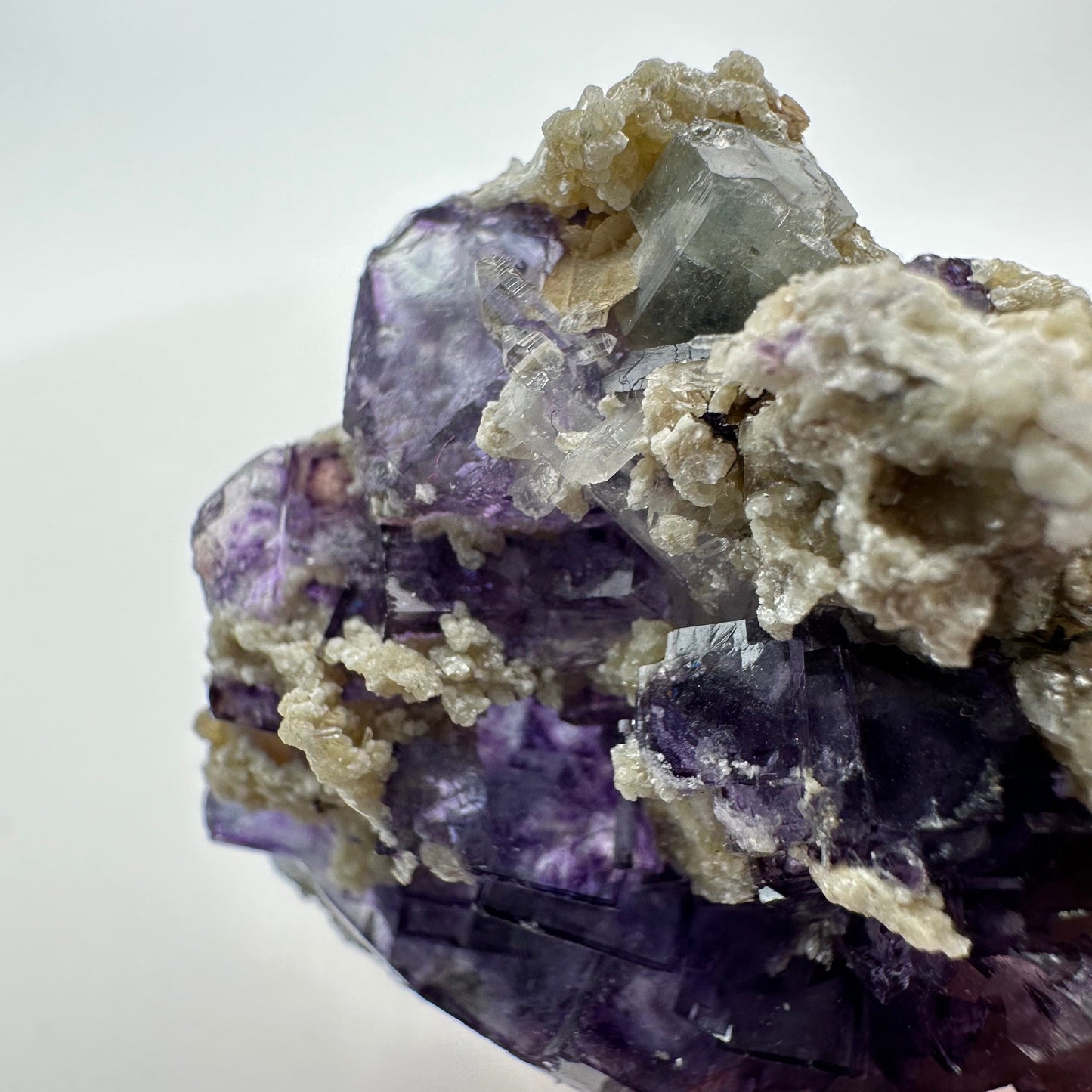 Wonderful Yaogangxian Purple Fluorite Specimen