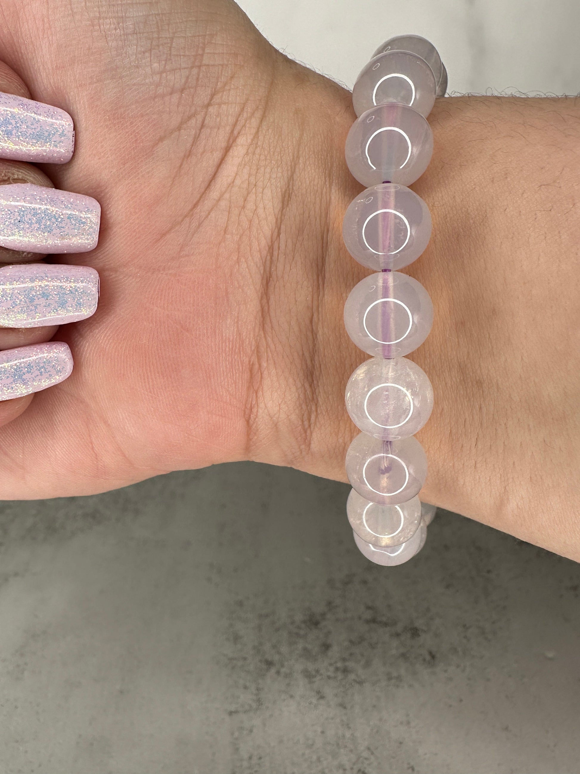 Gorgeous Lavender Moon Quartz Bracelet Genuine High-Quality Crystal With Girasol In 10.7mm