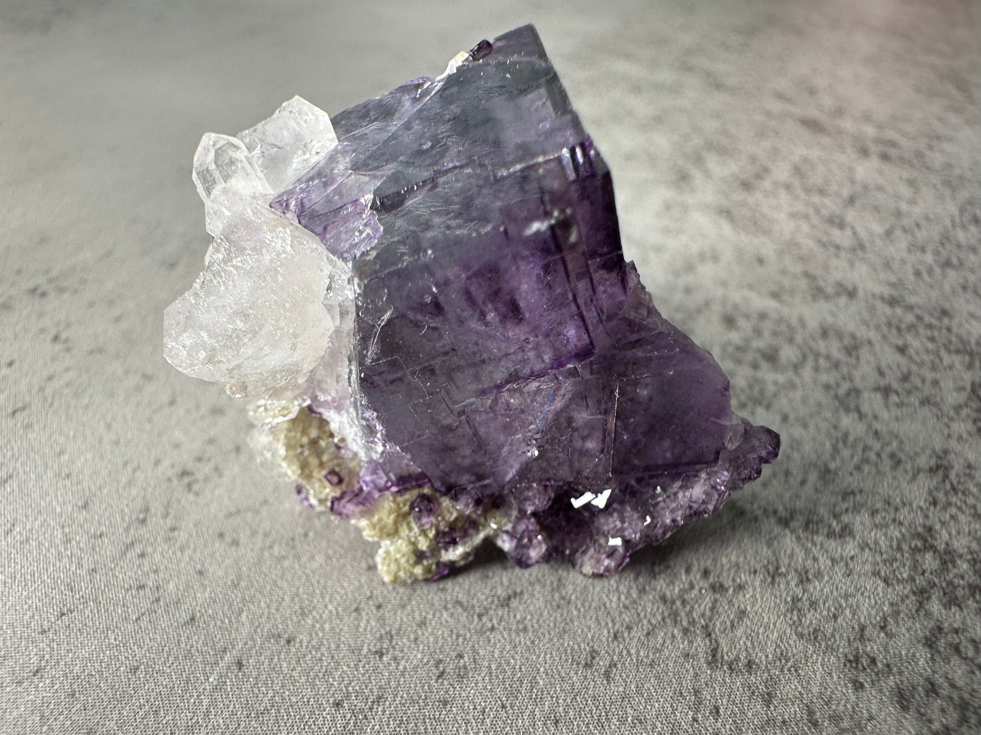 Spectacular Yaogangxian/YGX Fluorite Cube Specimen