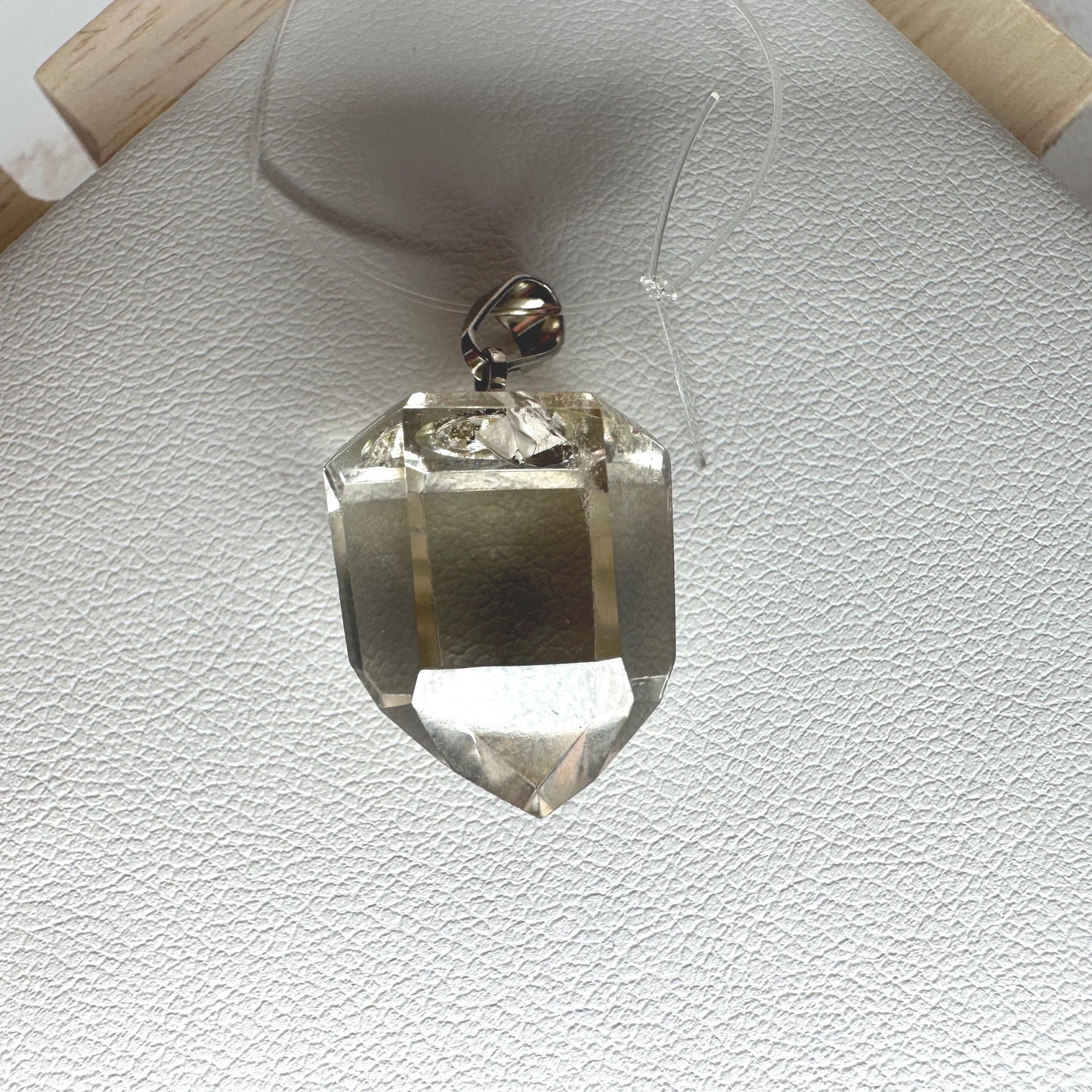 Gorgeous Citrine Quartz Pendant Point | High-Quality Exquisite Brazilian Crystal Jewelry for Necklace